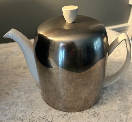 Vintage Imitation Salam-Style Insulated Teapot Inspired by Guy Degrenne